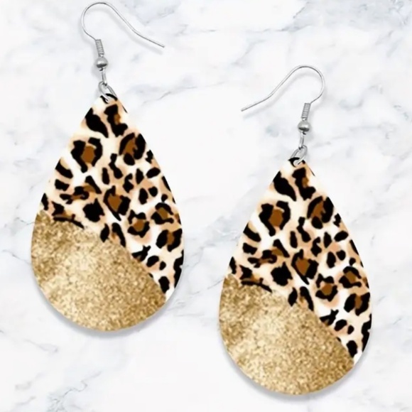 Leopard print earrings combined with waterdrop shape golden design - NWT - Picture 2 of 3